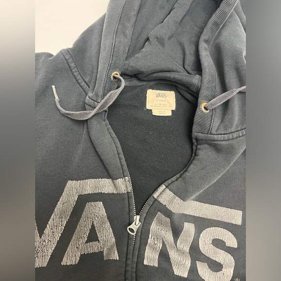 Donating soon 😎 Vans 😎 Man's Hooded Sweeter - Picture 8 of 11